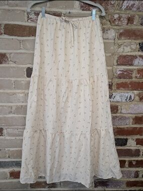 Women's Cream Floral Tiered Maxi Skirt with Drawstring Waist